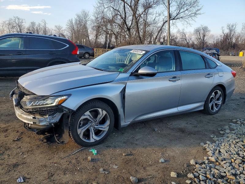 HONDA ACCORD 2018 with VIN 1HGCV2F5XJA001909 - Photo from auction
