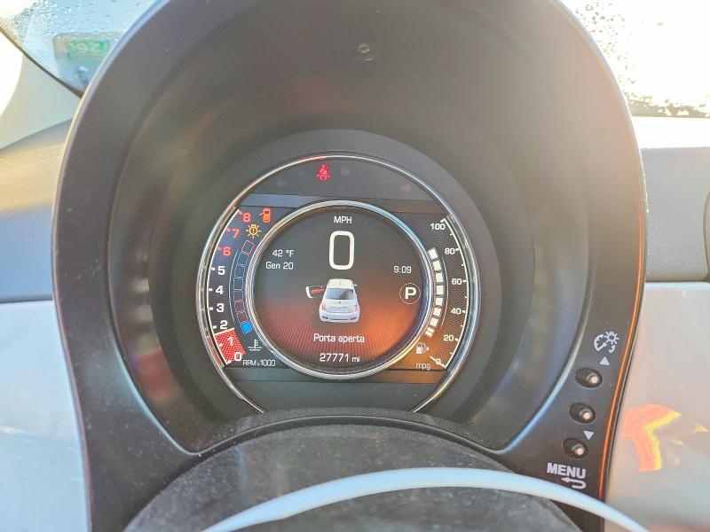 Photo 9 from auction – 2018 FIAT 500 LOUNGE with VIN 3C3CFFCH8JT524330