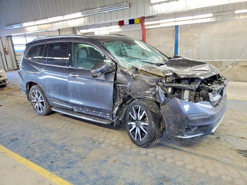Photo 4 from auction – 2019 HONDA PILOT TOUR with VIN 5FNYF6H97KB082059