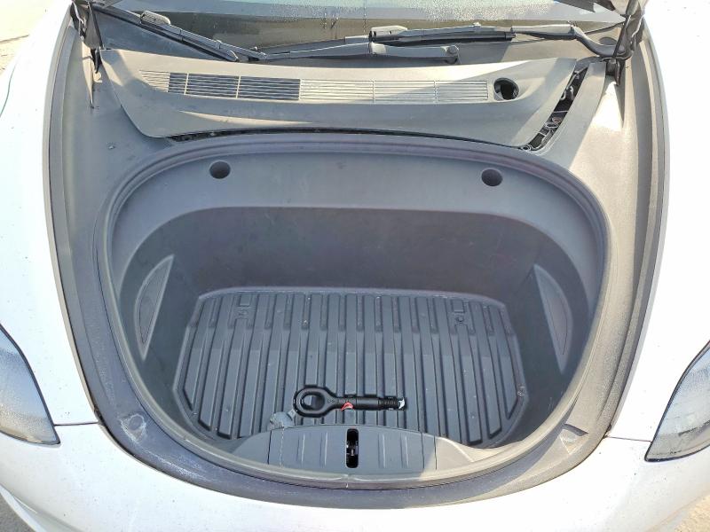 Photo 11 from auction – 2022 TESLA MODEL 3 with VIN 5YJ3E1EA2NF201543