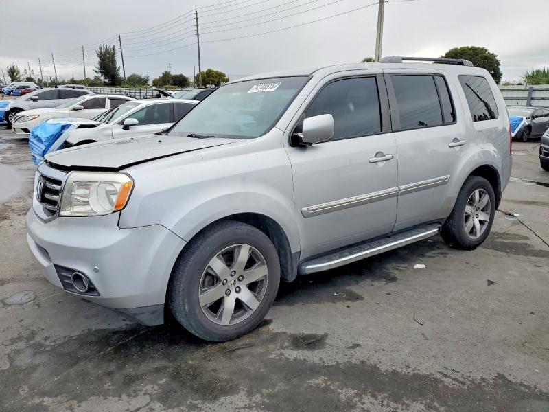 HONDA PILOT 2015 with VIN 5FNYF3H99FB003883 - Photo from auction
