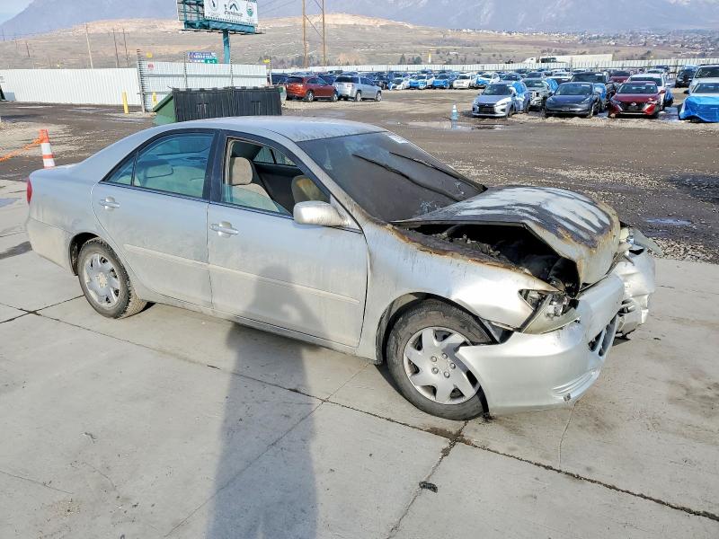 Photo 4 from auction – 2004 TOYOTA CAMRY LE with VIN 4T1BE32K64U928089