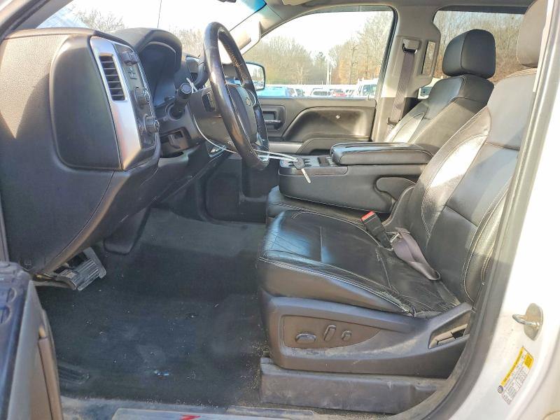 Photo 7 from auction – 2017 CHEVROLET SILVERADO with VIN 3GCUKREC5HG379412