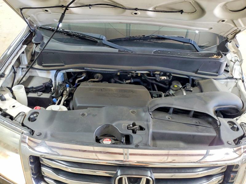 Photo 12 from auction – 2012 HONDA PILOT TOUR with VIN 5FNYF3H9XCB018579