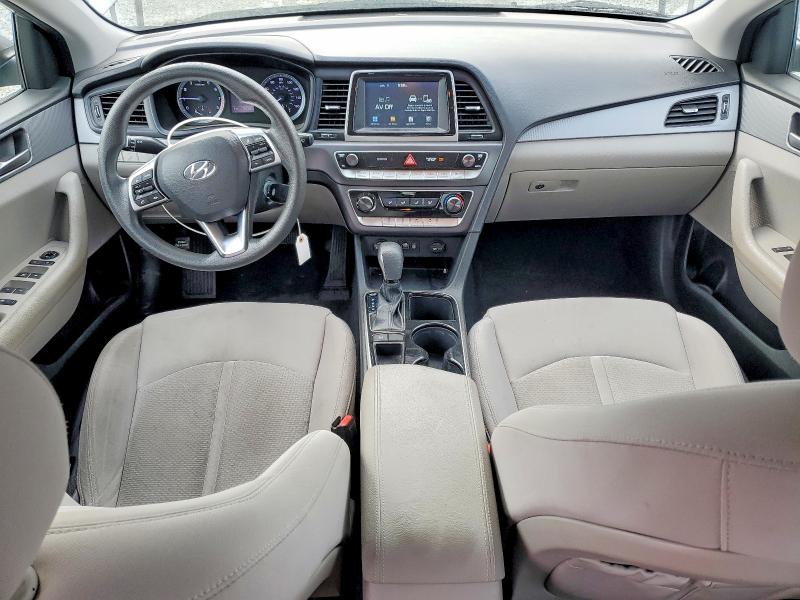 Photo 8 from auction – 2019 HYUNDAI SONATA SE with VIN 5NPE24AF2KH768708