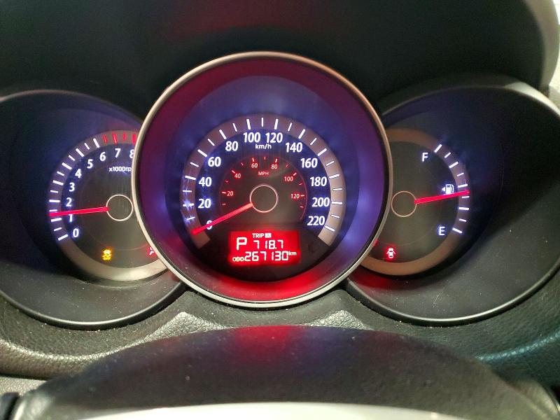 Photo 9 from auction – 2010 KIA FORTE EX with VIN KNAFU4A21A5243467