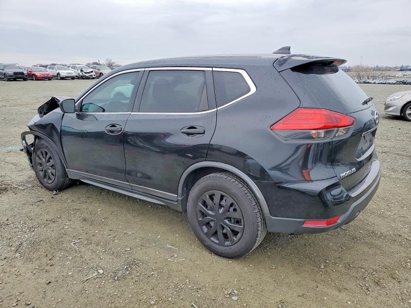 Photo 2 from auction – 2017 NISSAN ROGUE S with VIN KNMAT2MT0HP581353
