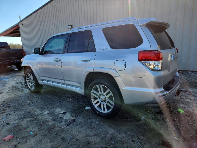 Photo 2 from auction – 2011 TOYOTA 4RUNNER SR with VIN JTEBU5JR0B5041446