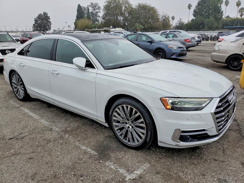 Photo 4 from auction – 2019 AUDI A8 L with VIN WAU8DAF88KN023345
