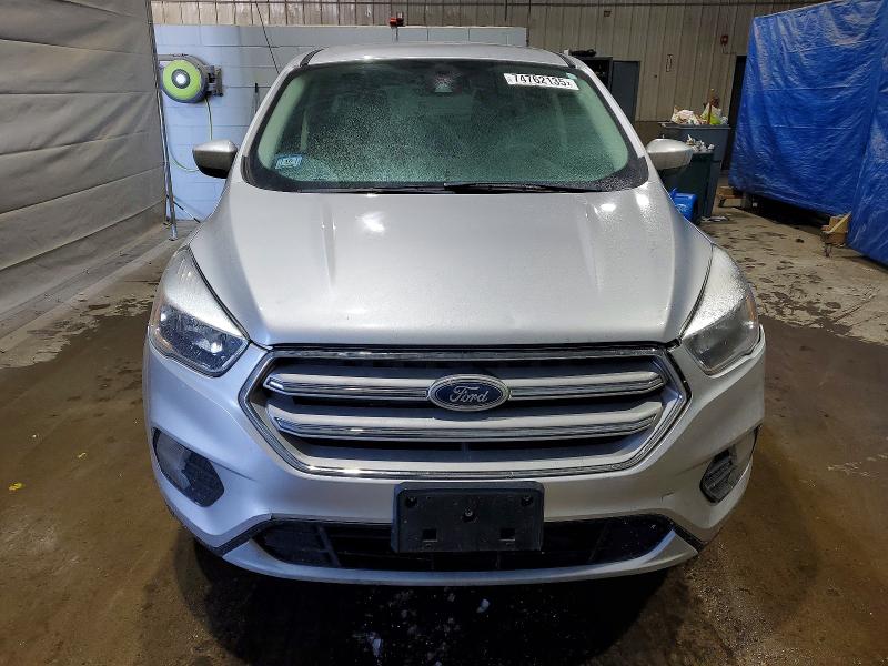 Photo 5 from auction – 2019 FORD ESCAPE SE with VIN 1FMCU9GD7KUB41685