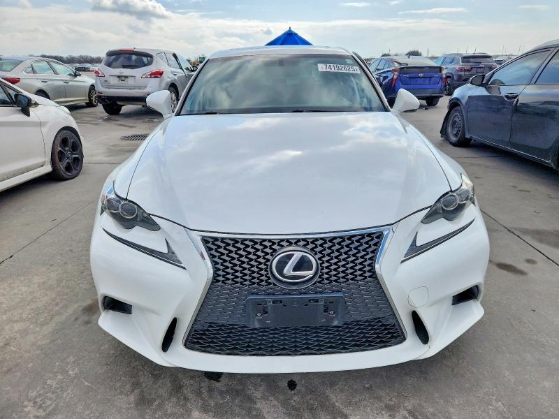 Photo 5 from auction – 2016 LEXUS IS 200T with VIN JTHBA1D26G5035077