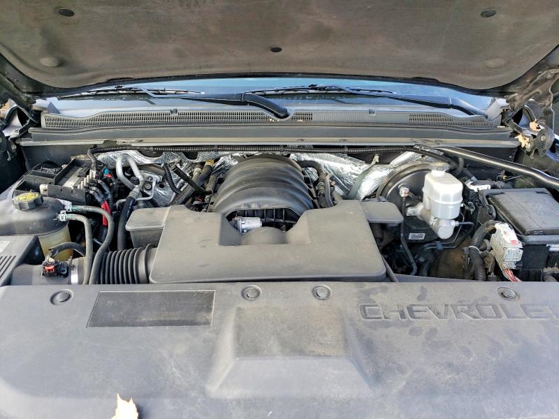 Photo 12 from auction – 2016 CHEVROLET SUBURBAN K with VIN 1GNSKGKC2GR377686