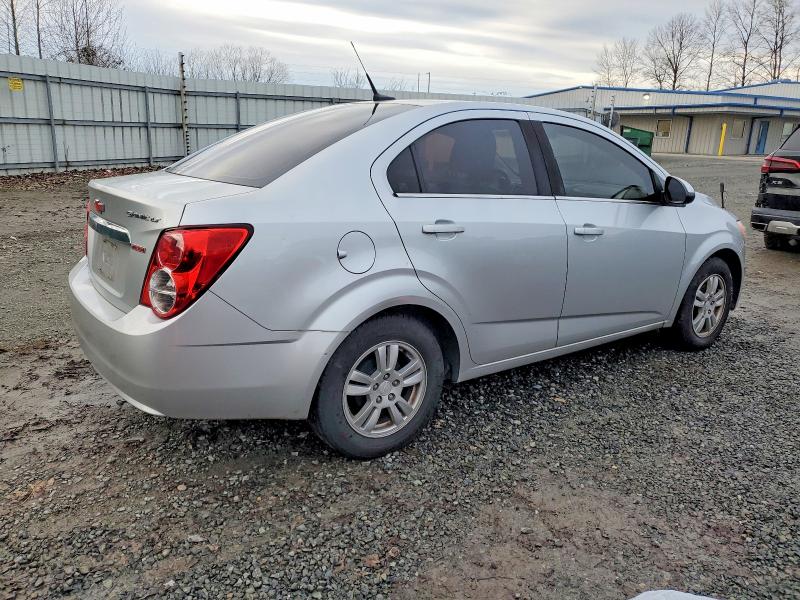 Photo 3 from auction – 2013 CHEVROLET SONIC with VIN 1G1JC5SB5D4204355