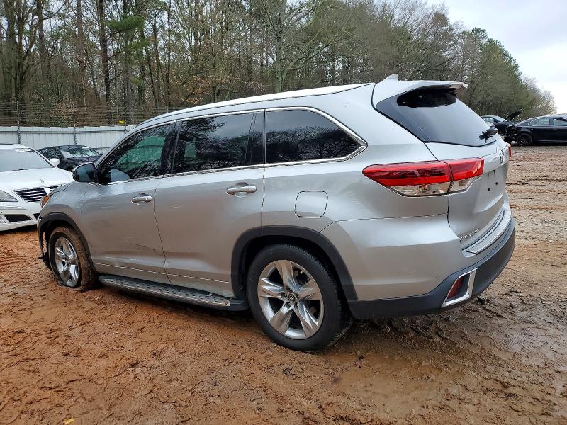 Photo 2 from auction – 2018 TOYOTA HIGHLANDER with VIN 5TDYZRFH1JS275031