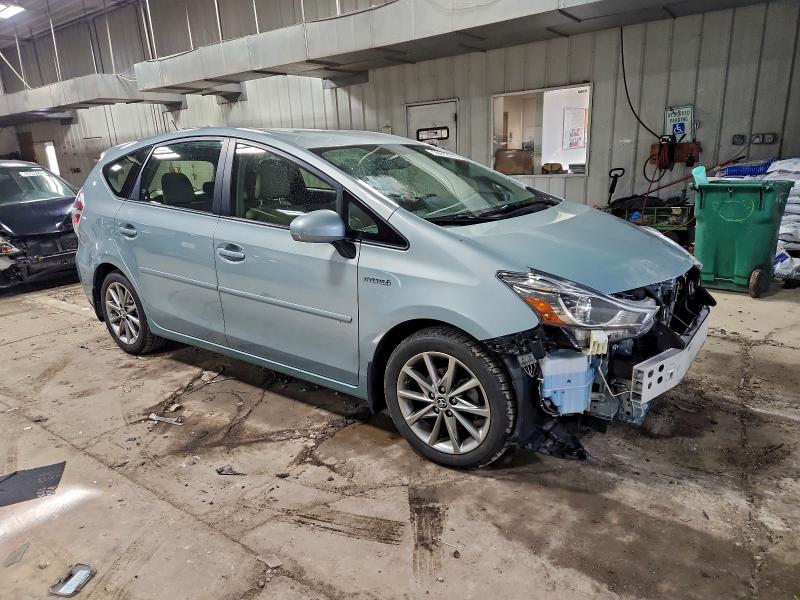 Photo 4 from auction – 2015 TOYOTA PRIUS V with VIN JTDZN3EU7FJ023073