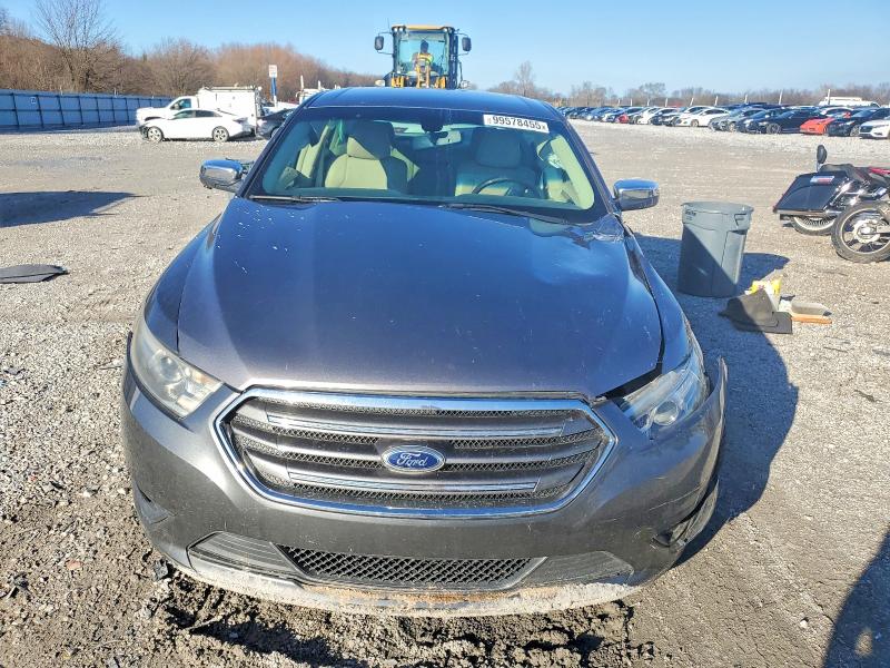 Photo 5 from auction – 2013 FORD TAURUS with VIN 1FAHP2F87DG102423