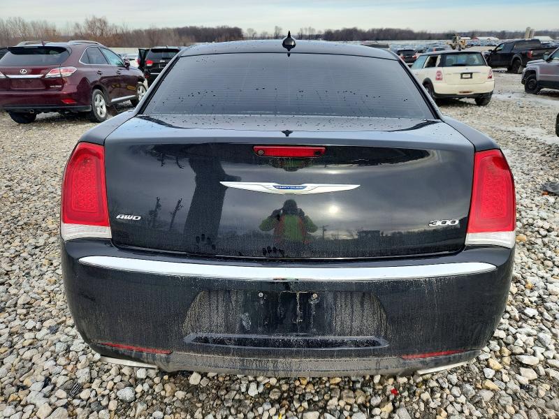 Photo 6 from auction – 2019 CHRYSLER 300 with VIN 2C3CCAKG3KH569867