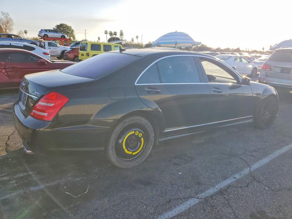 Photo 3 from auction – 2011 MERCEDES-BENZ S with VIN WDDNG7BB0BA369209