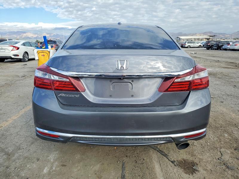 Photo 5 from auction – 2016 HONDA ACCORD with VIN 1HGCR2F76GA162658