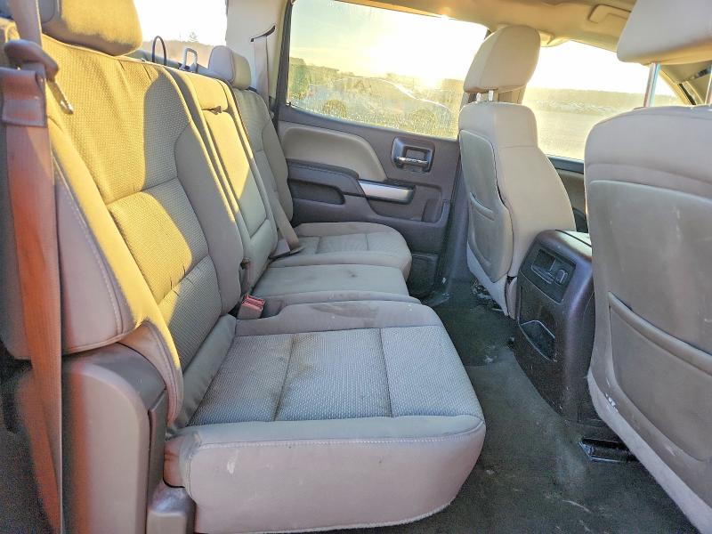 Photo 10 from auction – 2015 CHEVROLET SILVERADO with VIN 3GCUKREC3FG312496