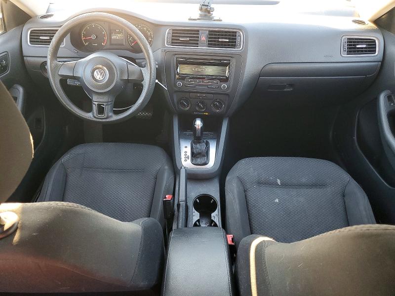 Photo 8 from auction – 2014 VOLKSWAGEN JETTA with VIN 3VW2K7AJXEM255498