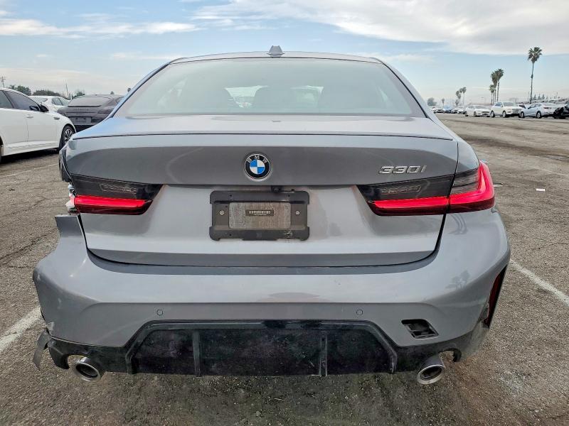 Photo 6 from auction – 2023 BMW 330I with VIN 3MW69FF06P8D18289
