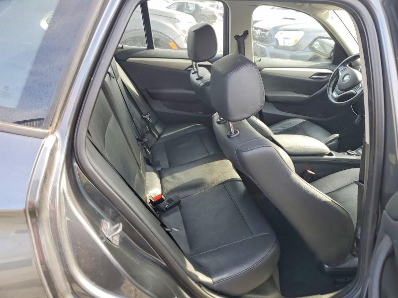 Photo 11 from auction – 2013 BMW X1 SDRIVE2 with VIN WBAVM1C51DVW41333