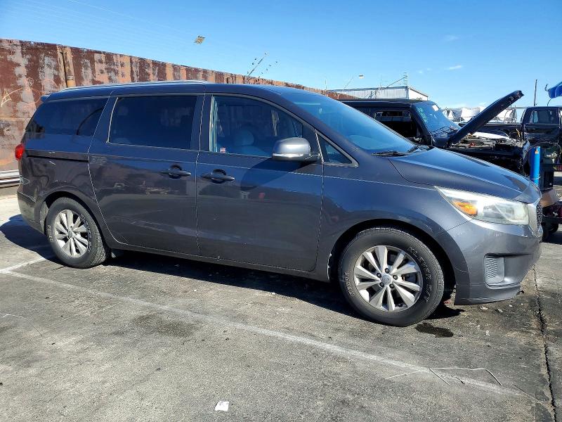 Photo 4 from auction – 2016 KIA SEDONA with VIN KNDMB5C15G6165269