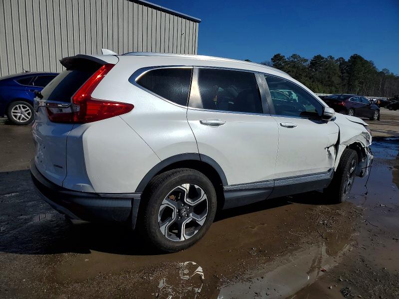 Photo 3 from auction – 2019 HONDA CR-V TOURI with VIN 7FARW1H93KE002509