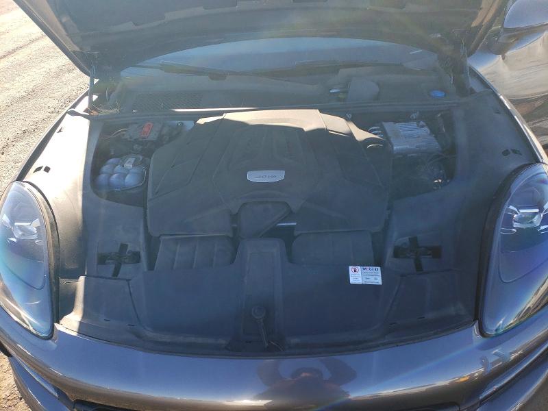 Photo 12 from auction – 2019 PORSCHE CAYENNE with VIN WP1AA2AY0KDA02827