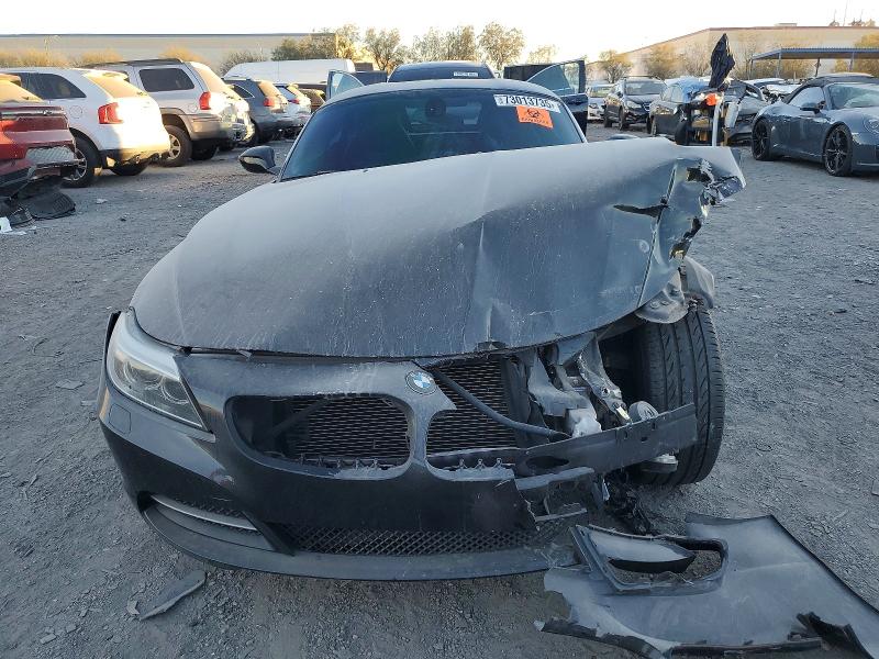 Photo 5 from auction – 2015 BMW Z4 SDRIVE2 with VIN WBALL5C5XFP556841