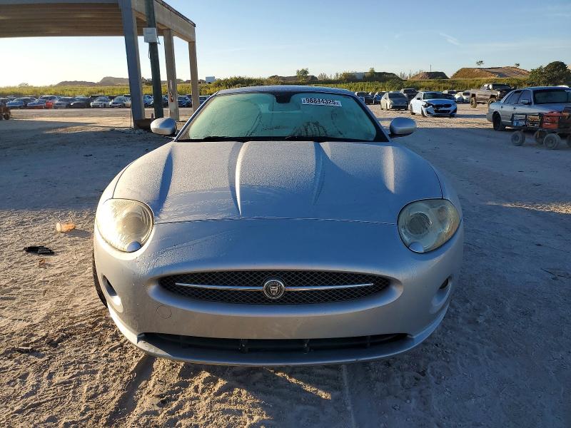 Photo 5 from auction – 2007 JAGUAR XK with VIN SAJDA43B975B05303