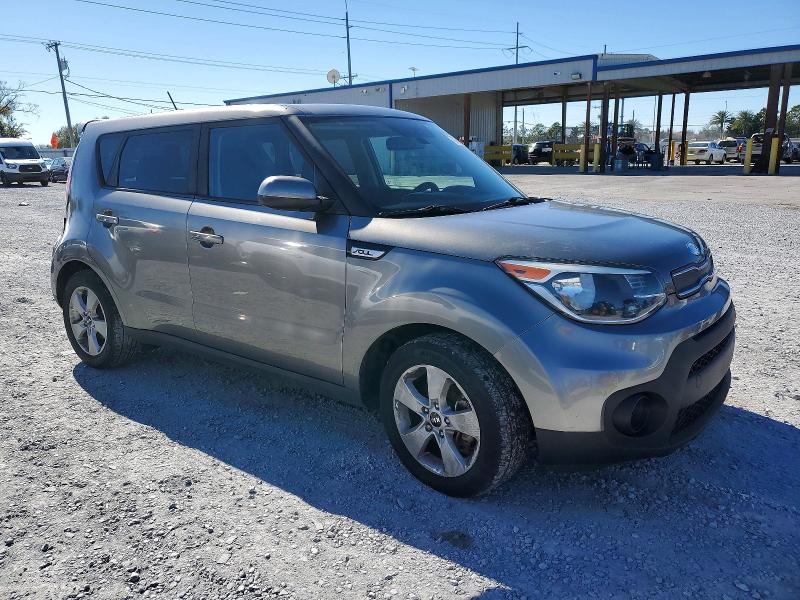 Photo 4 from auction – 2017 KIA SOUL with VIN KNDJN2A22H7423067