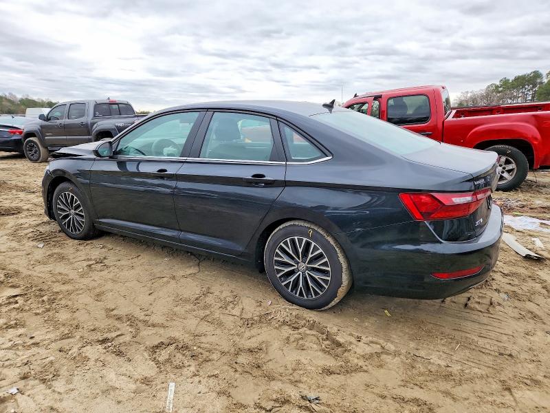 Photo 2 from auction – 2021 VOLKSWAGEN JETTA with VIN 3VWC57BU5MM020719