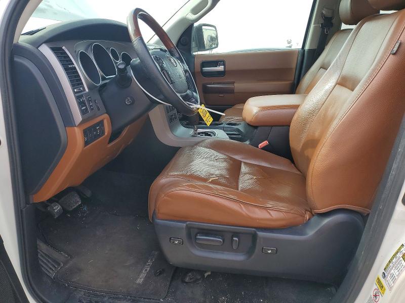 Photo 7 from auction – 2012 TOYOTA SEQUOIA with VIN 5TDDY5G17CS063331