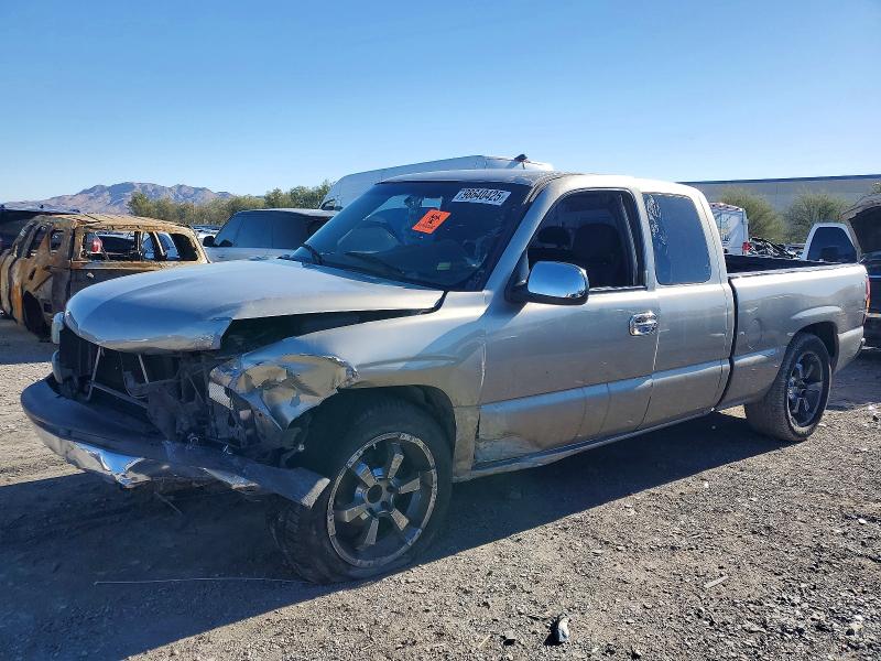 CHEVROLET SILVERADO 2002 with VIN 1GCEC19T02Z105362 - Photo from auction