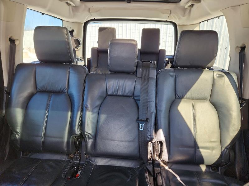 Photo 10 from auction – 2011 LAND ROVER LR4 with VIN SALAK2D43BA577070