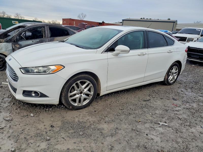 FORD FUSION SE 2015 with VIN 1FA6P0HD2F5118484 - Photo from auction