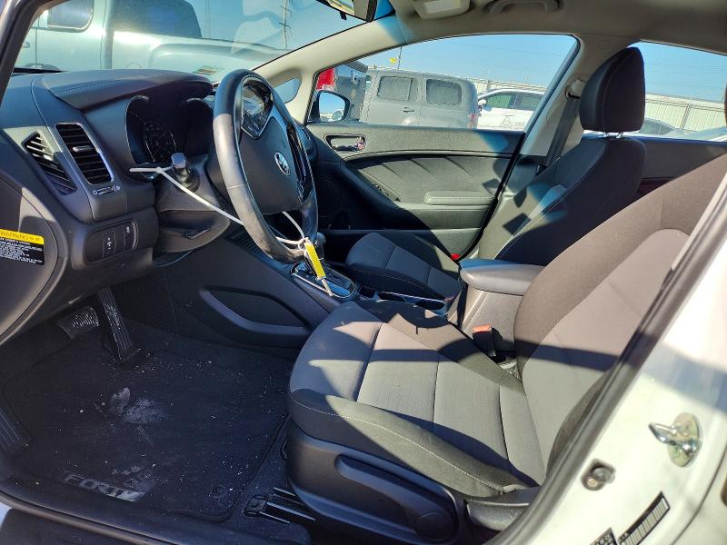 Photo 7 from auction – 2018 KIA FORTE with VIN 3KPFL4A73JE243962