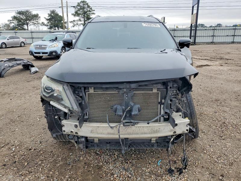 Photo 5 from auction – 2017 NISSAN PATHFINDER with VIN 5N1DR2MMXHC636060