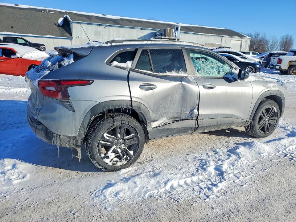 Photo 3 from auction – 2024 CHEVROLET TRAX with VIN KL77LKE21RC078923