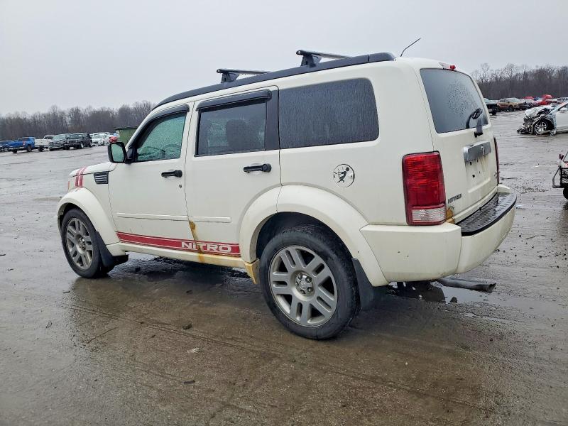 Photo 2 from auction – 2007 DODGE NITRO R/T with VIN 1D8GU58617W678502