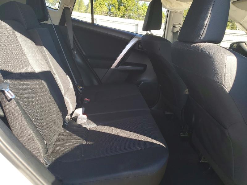Photo 11 from auction – 2017 TOYOTA RAV4 with VIN JTMZFREV5HJ710130