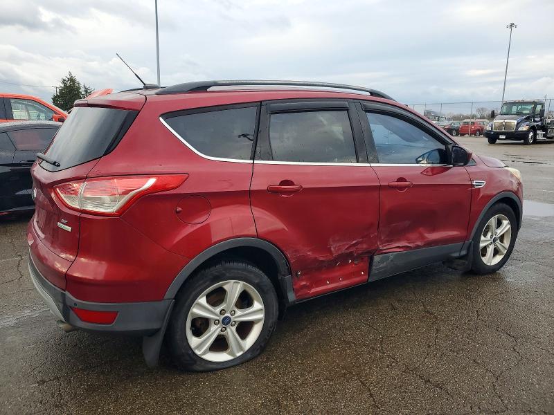 Photo 3 from auction – 2014 FORD ESCAPE SE with VIN 1FMCU0GX4EUE37189