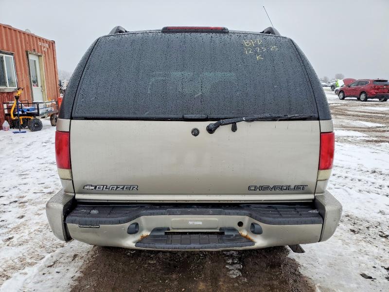 Photo 6 from auction – 2001 CHEVROLET BLAZER with VIN 1GNDT13W51K230712