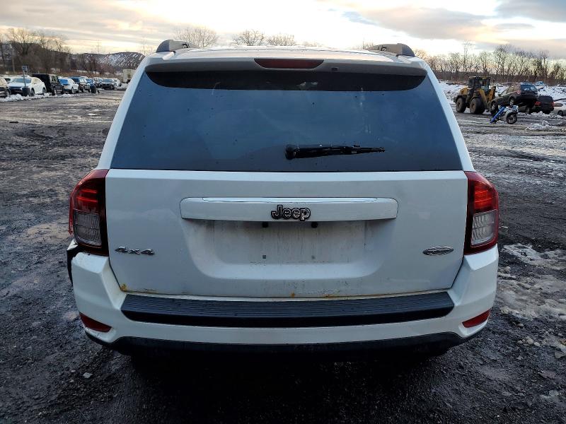 Photo 6 from auction – 2015 JEEP COMPASS LA with VIN 1C4NJDEB9FD184828
