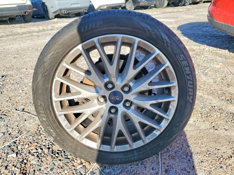 Photo 12 from auction – 2012 FORD FOCUS SEL with VIN 1FAHP3H28CL465950