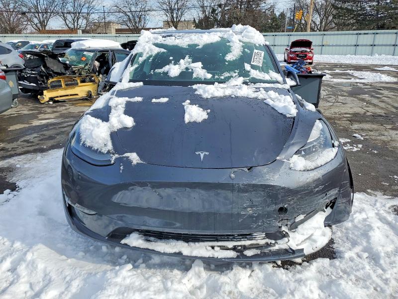 Photo 5 from auction – 2021 TESLA MODEL Y with VIN 5YJYGDEF3MF258295