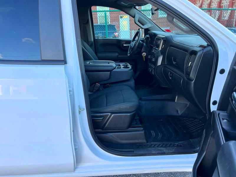 Photo 5 from auction – 2020 CHEVROLET SILVERADO with VIN 1GCRYAEK2LZ334112