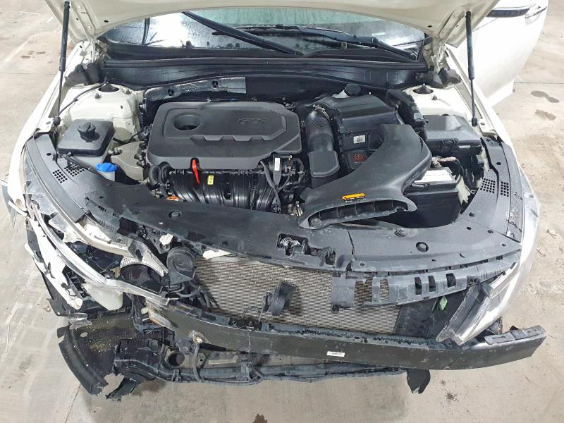 Photo 11 from auction – 2016 KIA OPTIMA with VIN KNAGT4L38G5088177